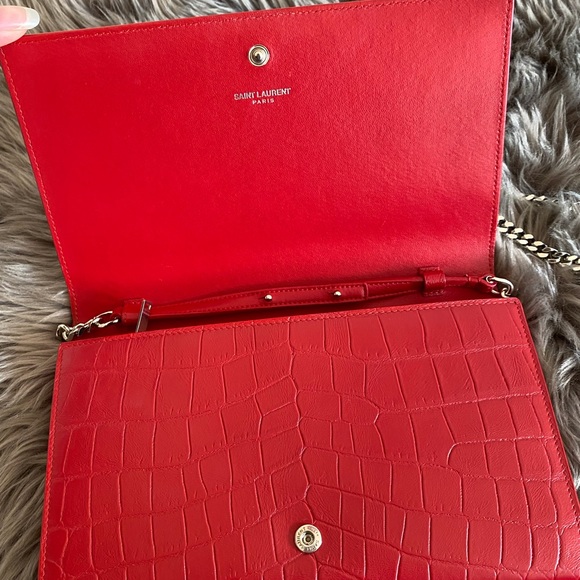 ❤️🎈Saint Laurent YSL Crossbody Bag Red Crocodile - Picture 6 of 8